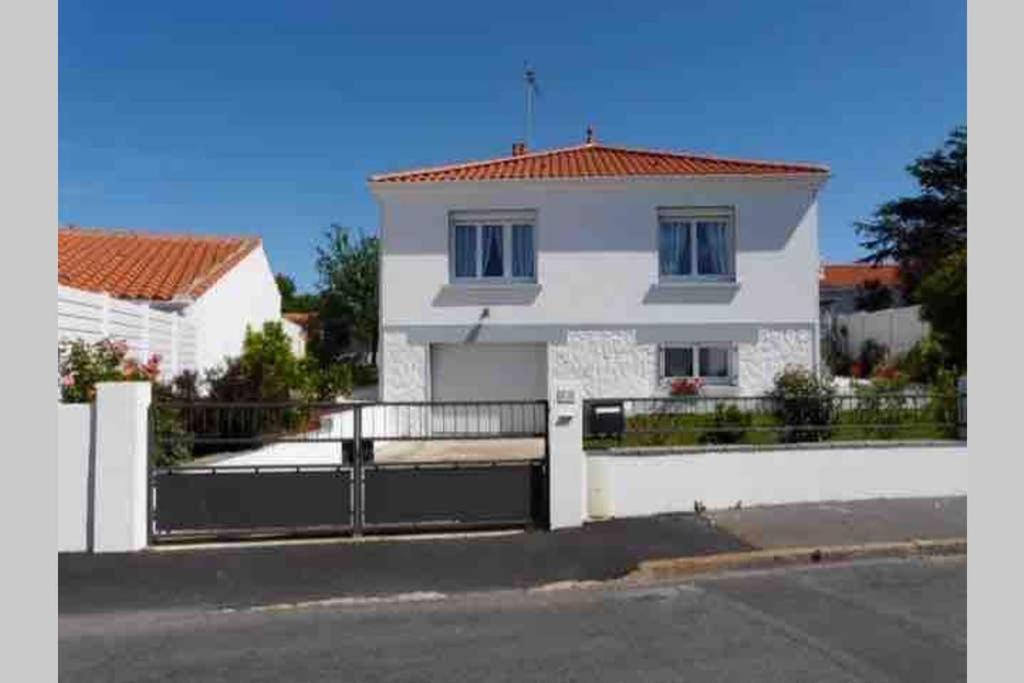 Charmante Maison Idealement Situee Saint Gilles Croix de vie Eksteriør billede